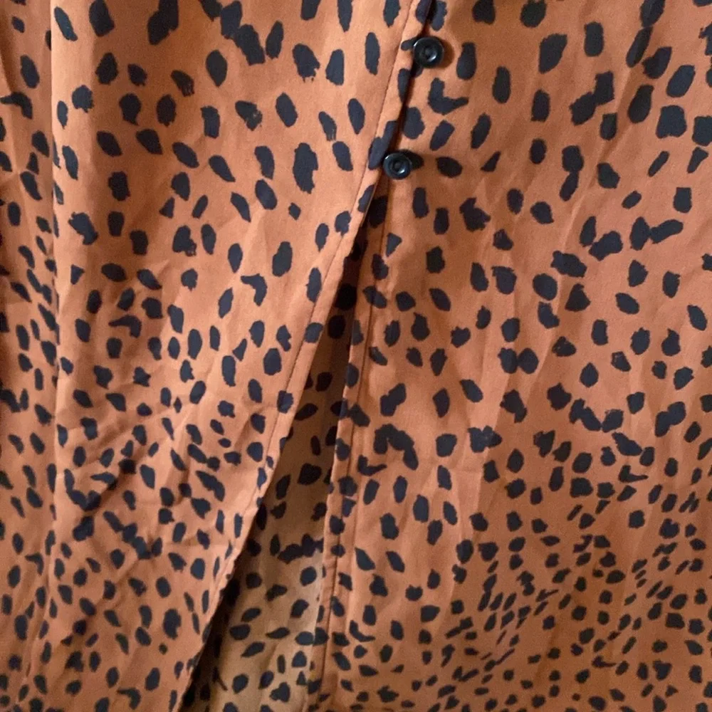 Boohoo TALL LEOPARD PRINT MAXI DRESS - Picture 6 of 8